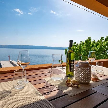 Apartmani Suzana Klenovica Exteriör bild